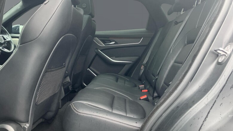 Jaguar F-Pace 2.0 D200 R-Dynamic Black 5dr Auto AWD Diesel Estate